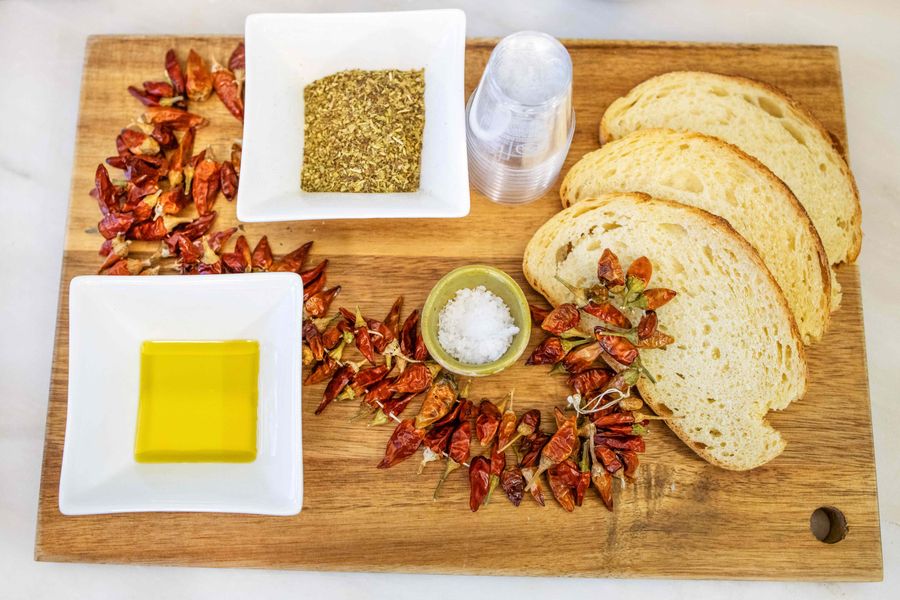 Ht3LIPCx_archetypon ladi oil exarhia athina (4).jpg